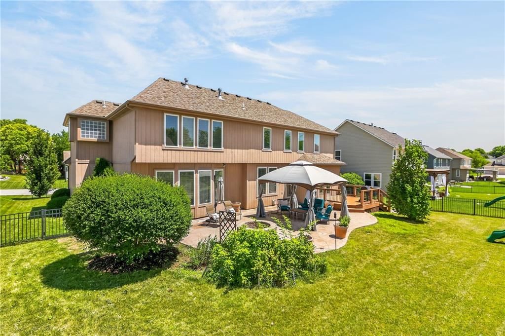 2413 SW Kenwill Drive — photo 6