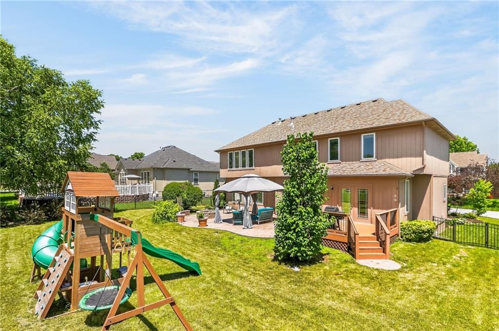 2413 SW Kenwill Drive — photo 10