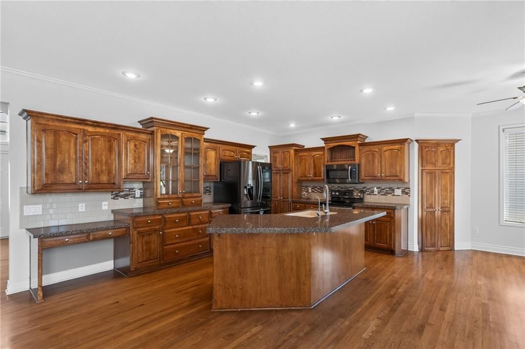 2413 SW Kenwill Drive — photo 20