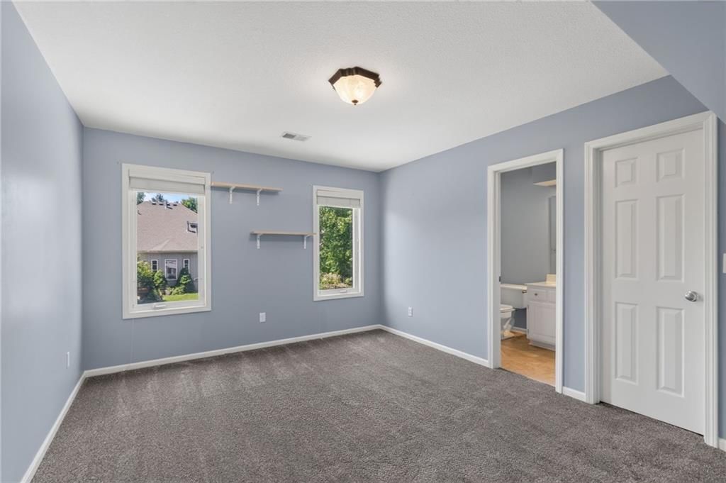 2413 SW Kenwill Drive — photo 35