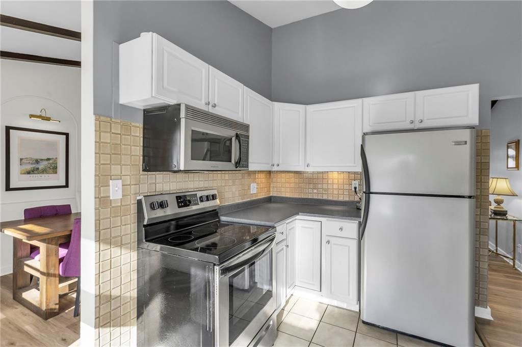 5515 W 78th Terrace — photo 9