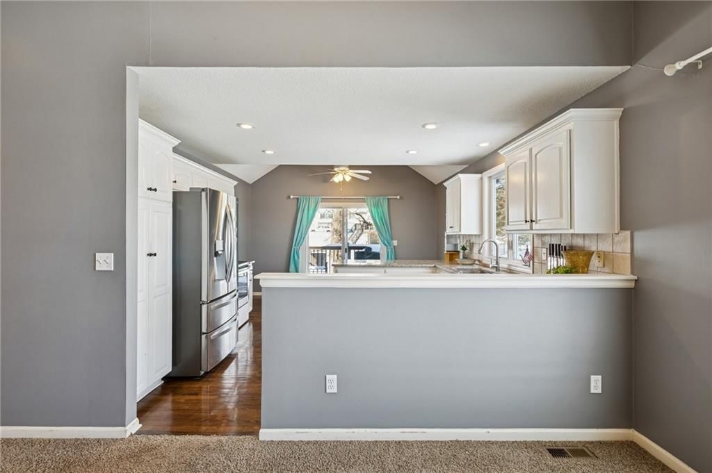 8544 Primrose Street — photo 13