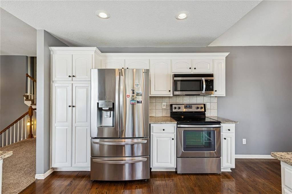 8544 Primrose Street — photo 15