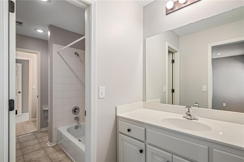16253 S Summertree Lane — photo 36