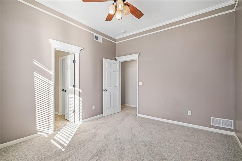 16253 S Summertree Lane — photo 40
