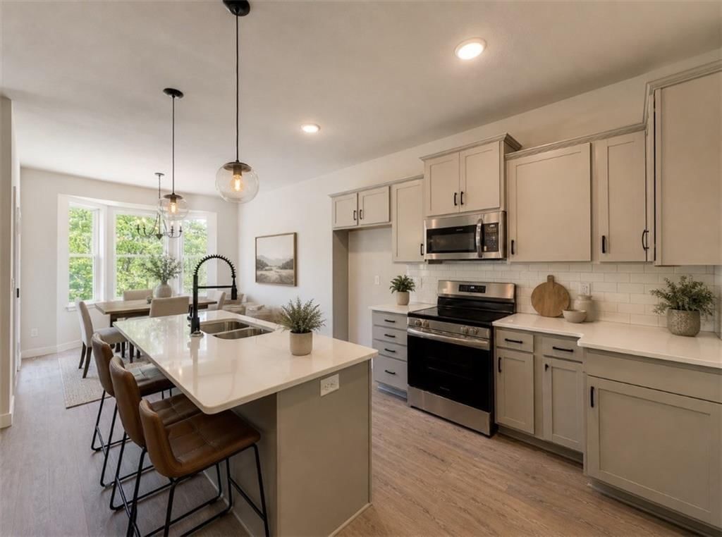9604 N Ava Street — photo 5