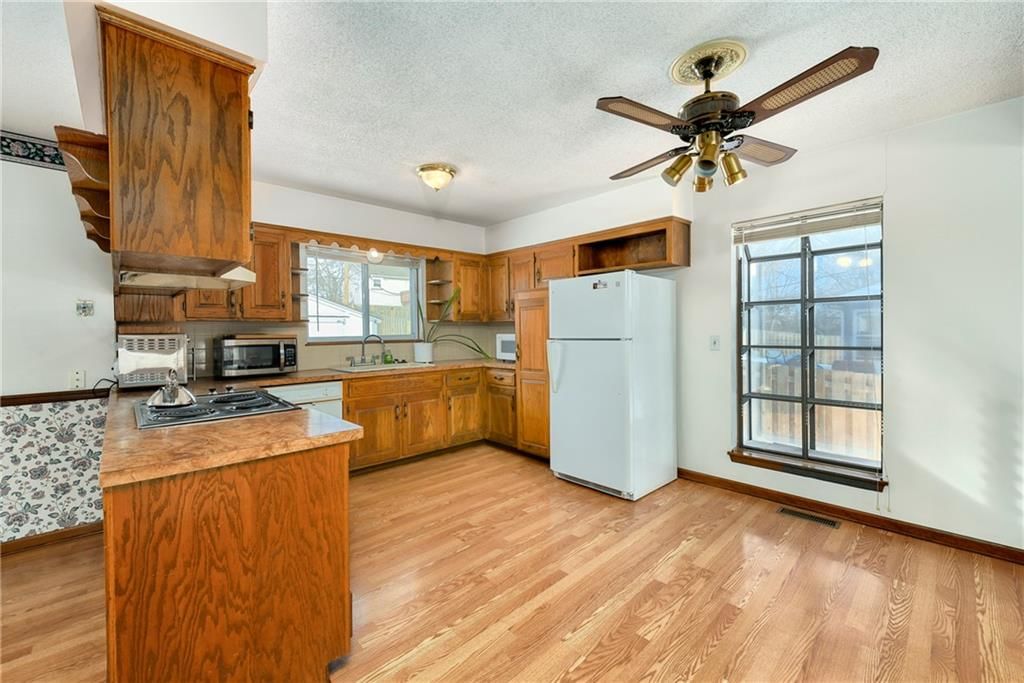 713 Englewood Street — photo 13