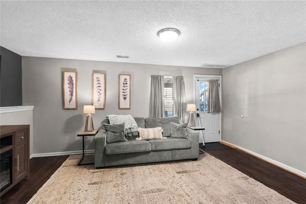 505 SE Saratoga Drive — photo 28