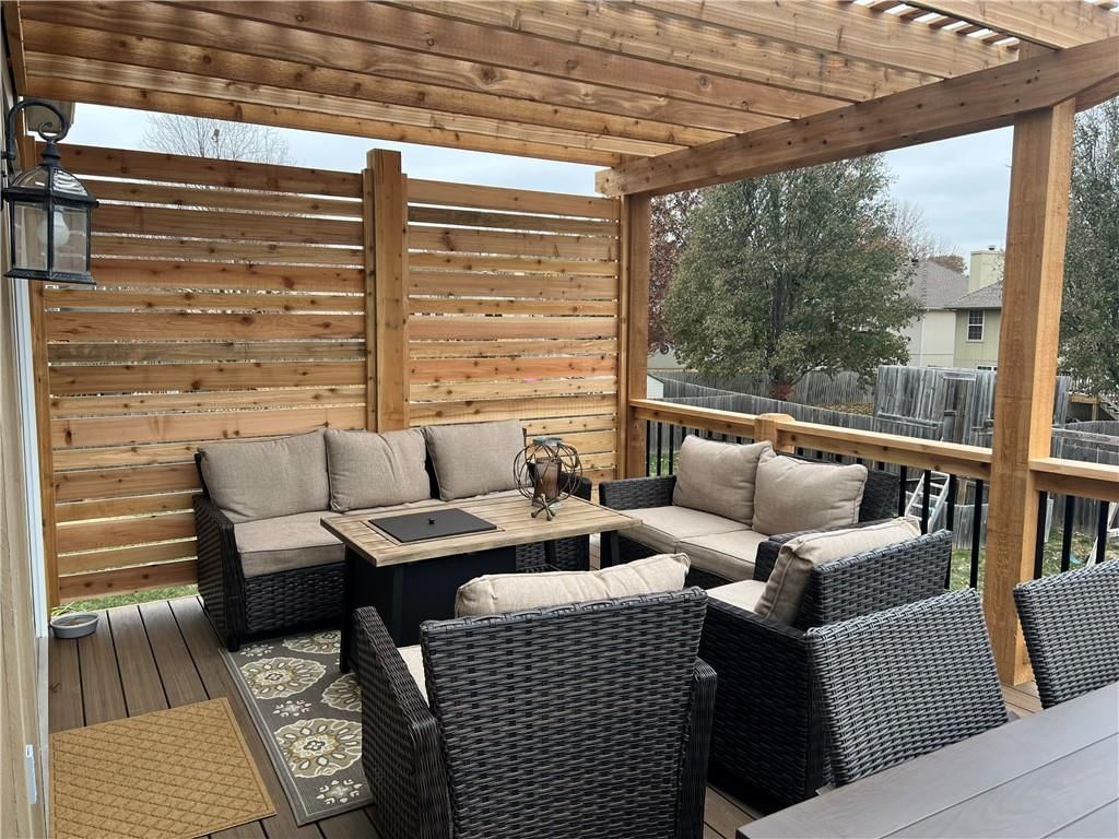 505 SE Saratoga Drive — photo 30