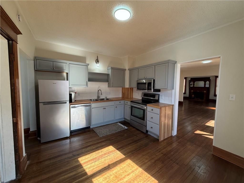 309 N 12th Street — photo 16