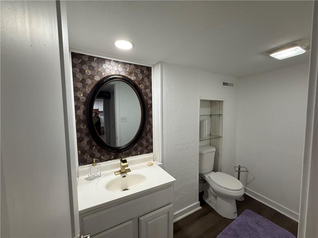 309 N 12th Street — photo 20