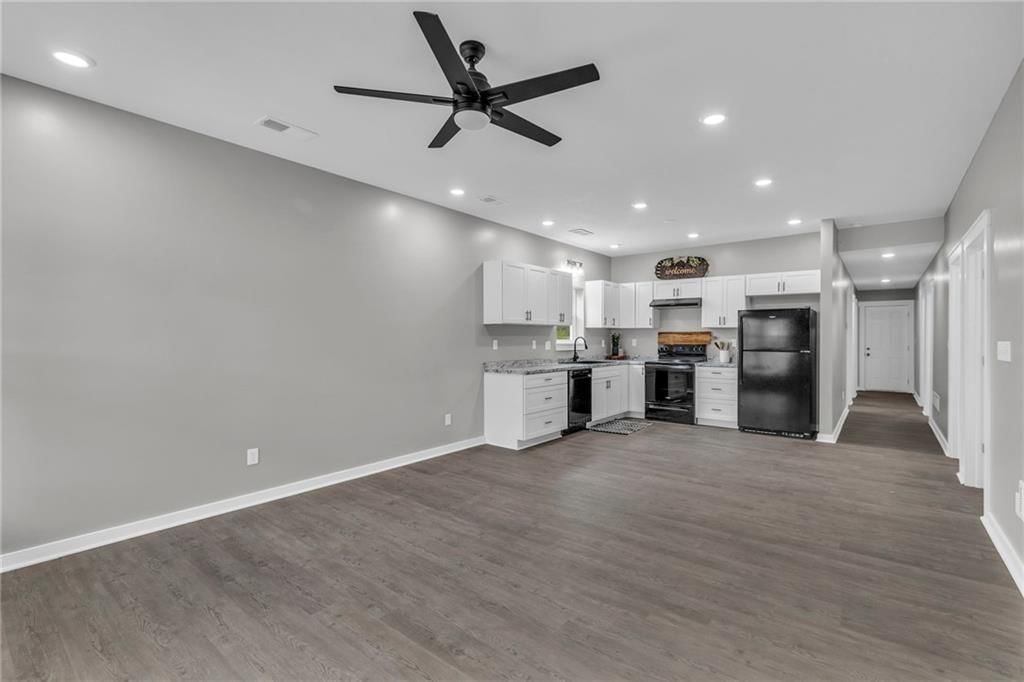 W 1/2 Lot 1 Railroad Addition Street — photo 6