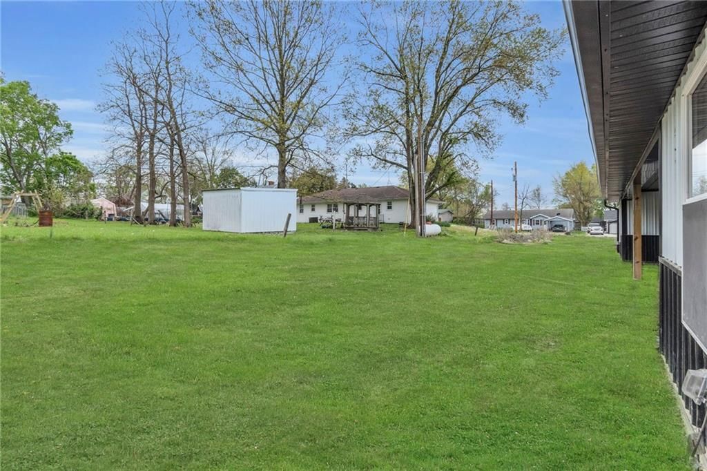 W 1/2 Lot 1 Railroad Addition Street — photo 25