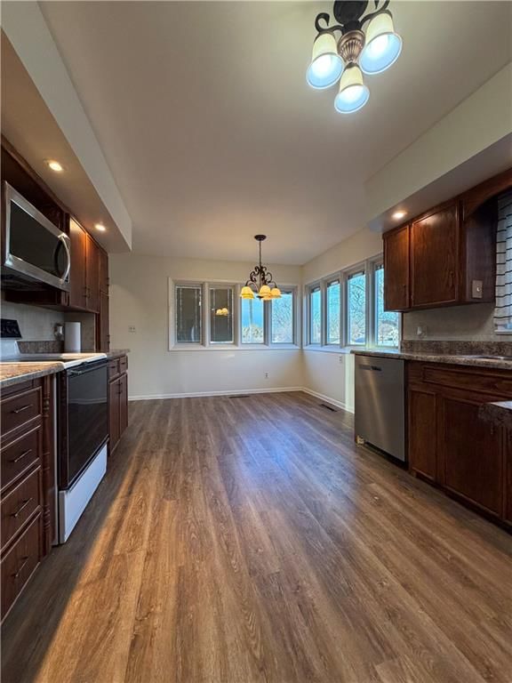 514 N Brown Avenue — photo 11