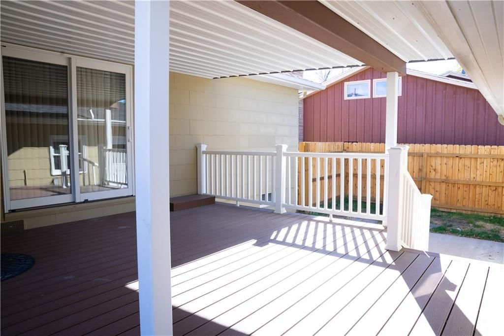 514 N Brown Avenue — photo 34