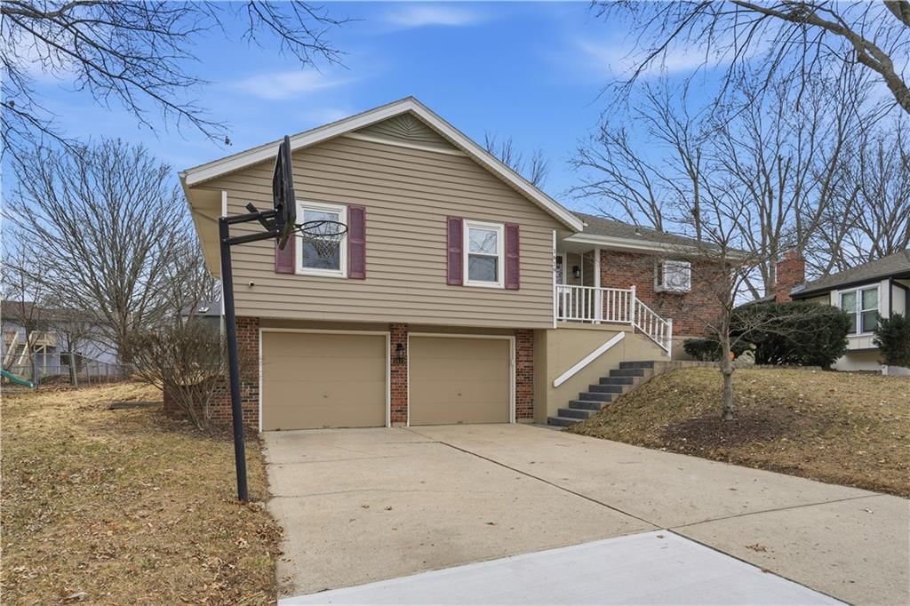 1619 SE Boone Trail — photo 3