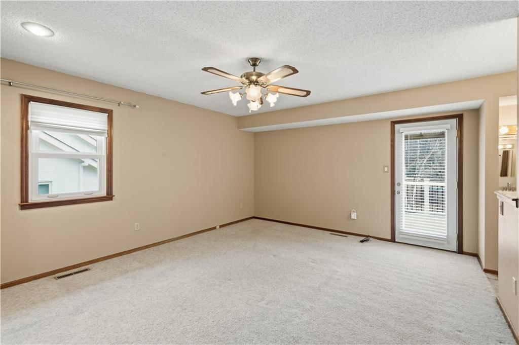 1619 SE Boone Trail — photo 6