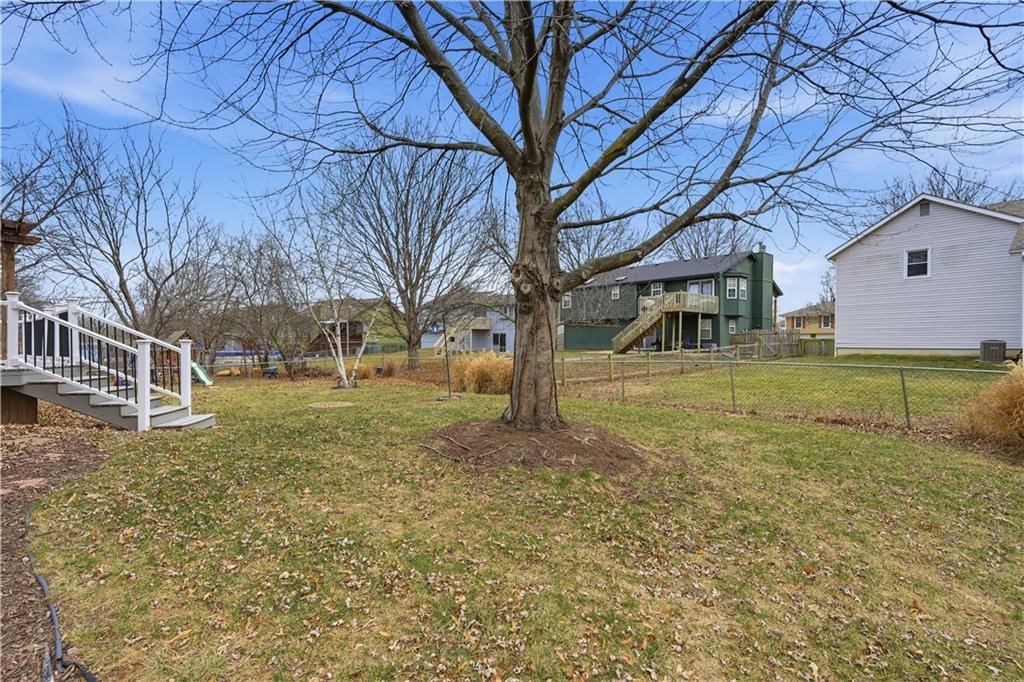1619 SE Boone Trail — photo 27