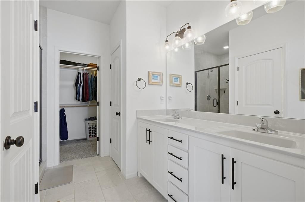 1709 COTTONWOOD CREEK Avenue — photo 14