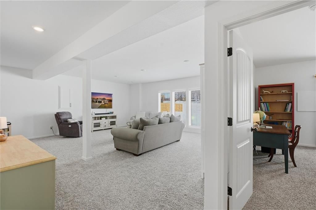 1709 COTTONWOOD CREEK Avenue — photo 29