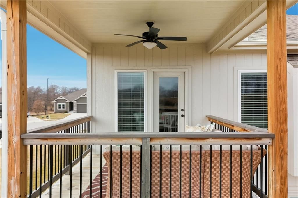 1709 COTTONWOOD CREEK Avenue — photo 35