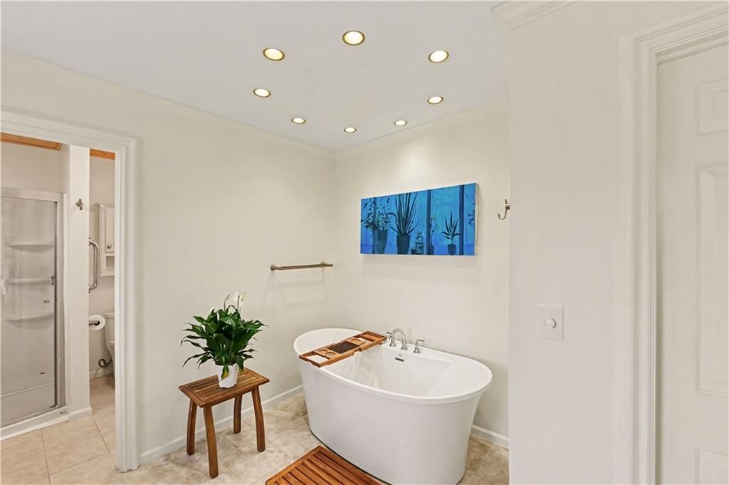 204 NW Golfview Drive — photo 25