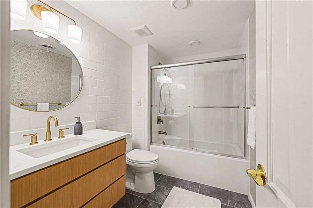 204 NW Golfview Drive — photo 30