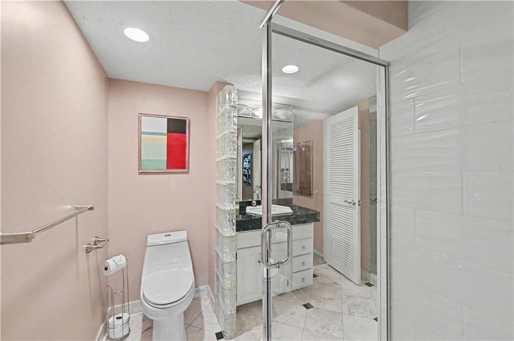 204 NW Golfview Drive — photo 41
