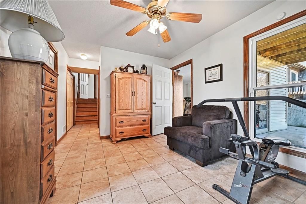 421 Fletcher Drive — photo 25