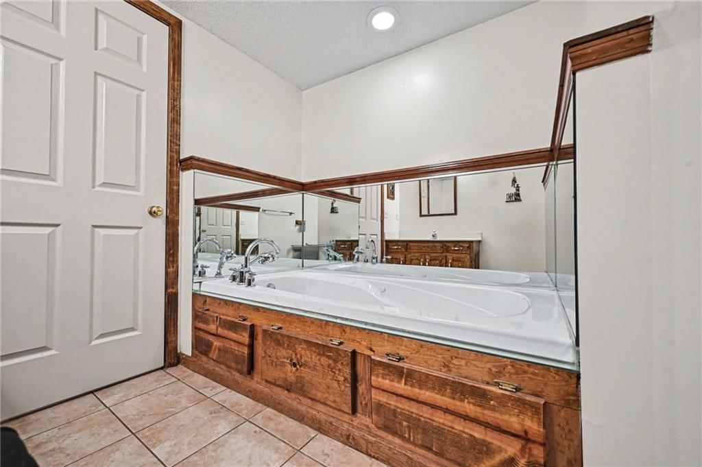 421 Fletcher Drive — photo 30