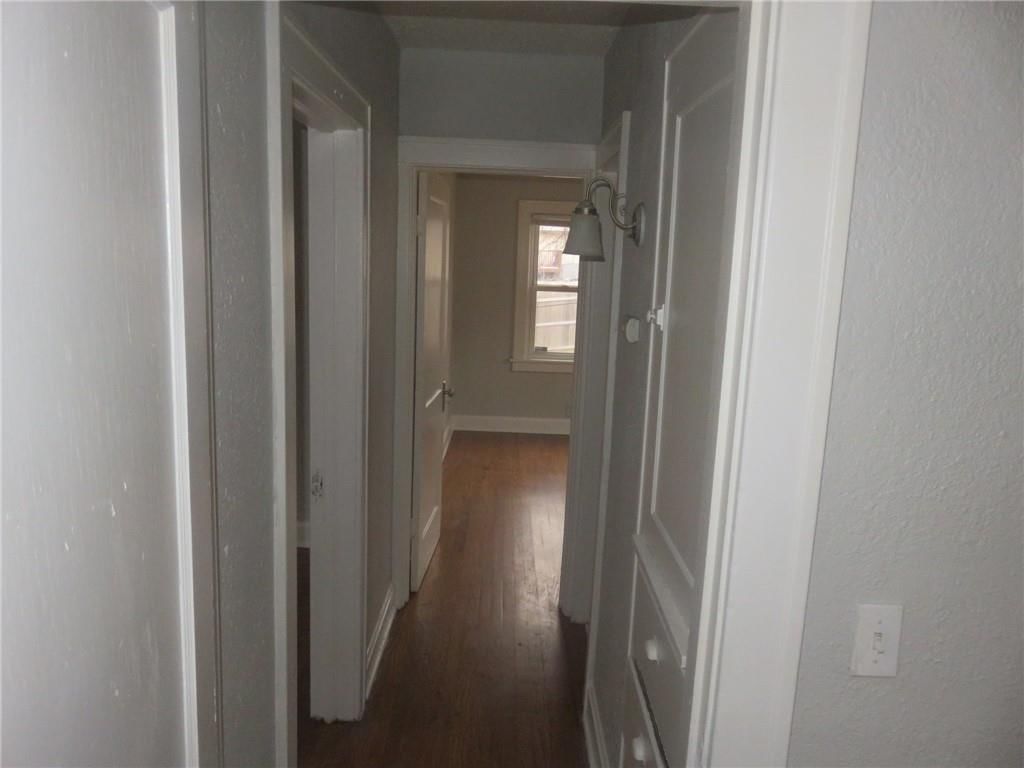3942 Myrtle Avenue — photo 12