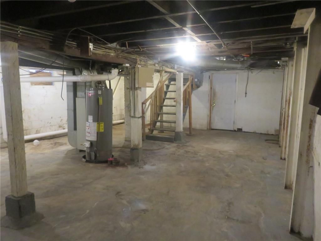 3942 Myrtle Avenue — photo 16