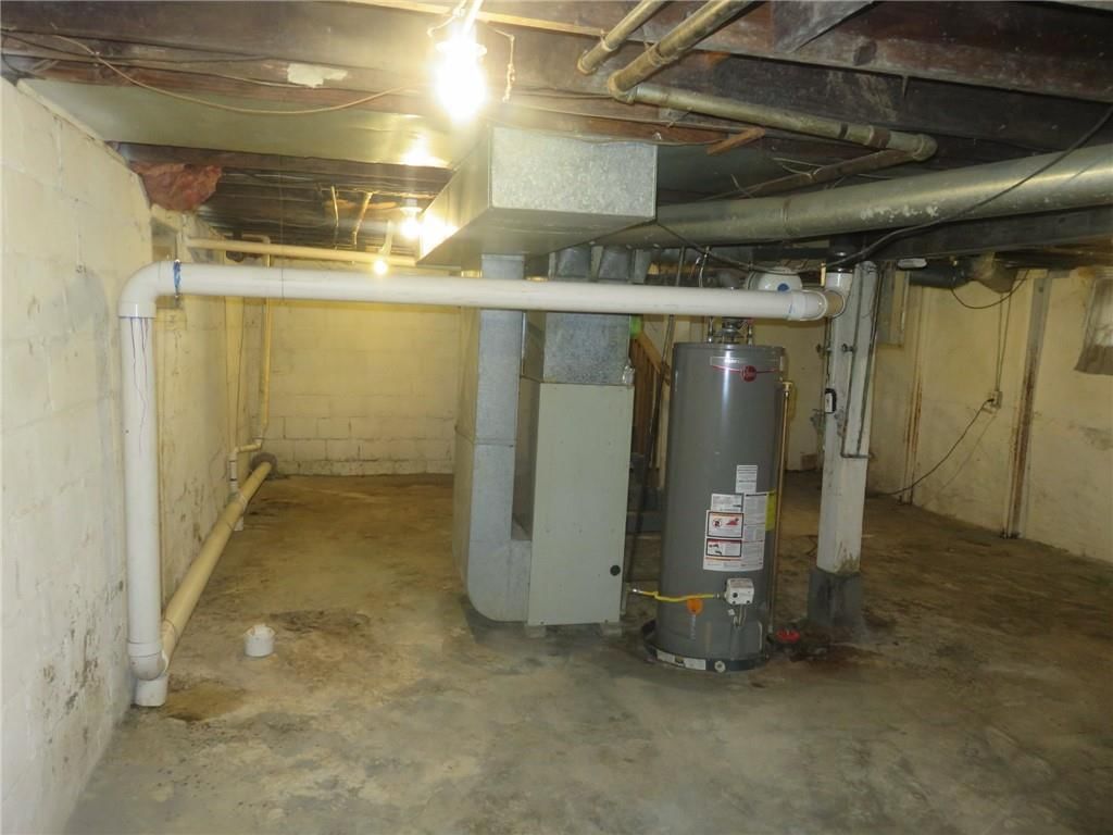3942 Myrtle Avenue — photo 20