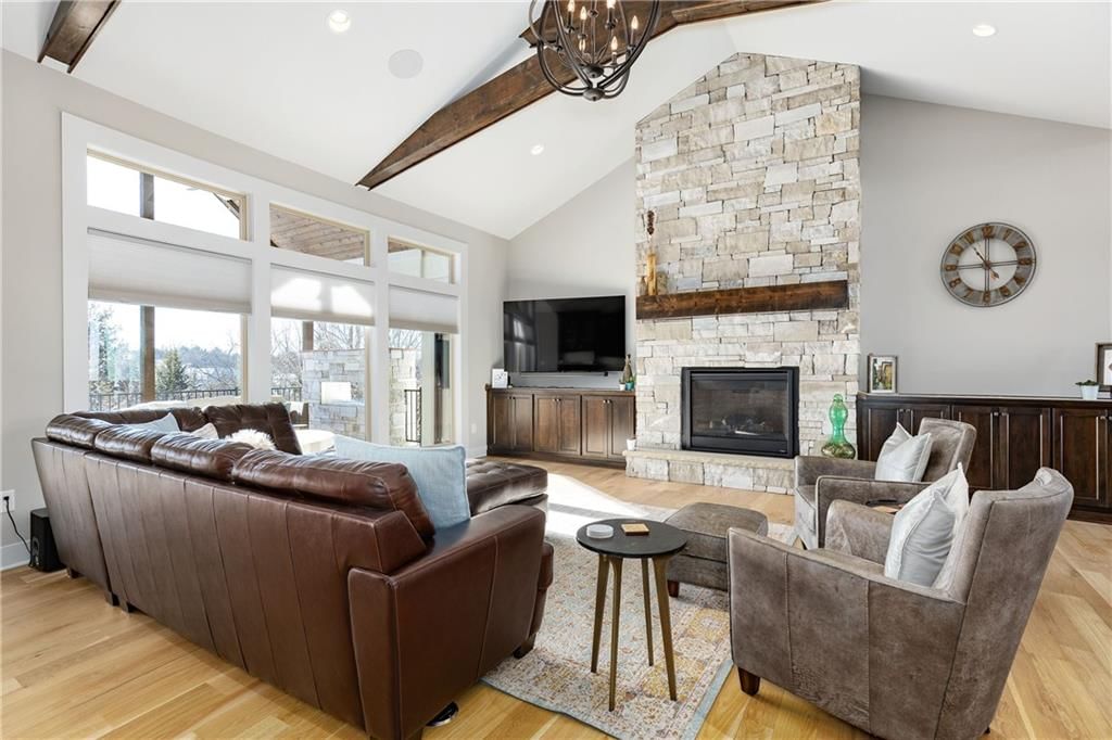 25137 W 105th Terrace — photo 9