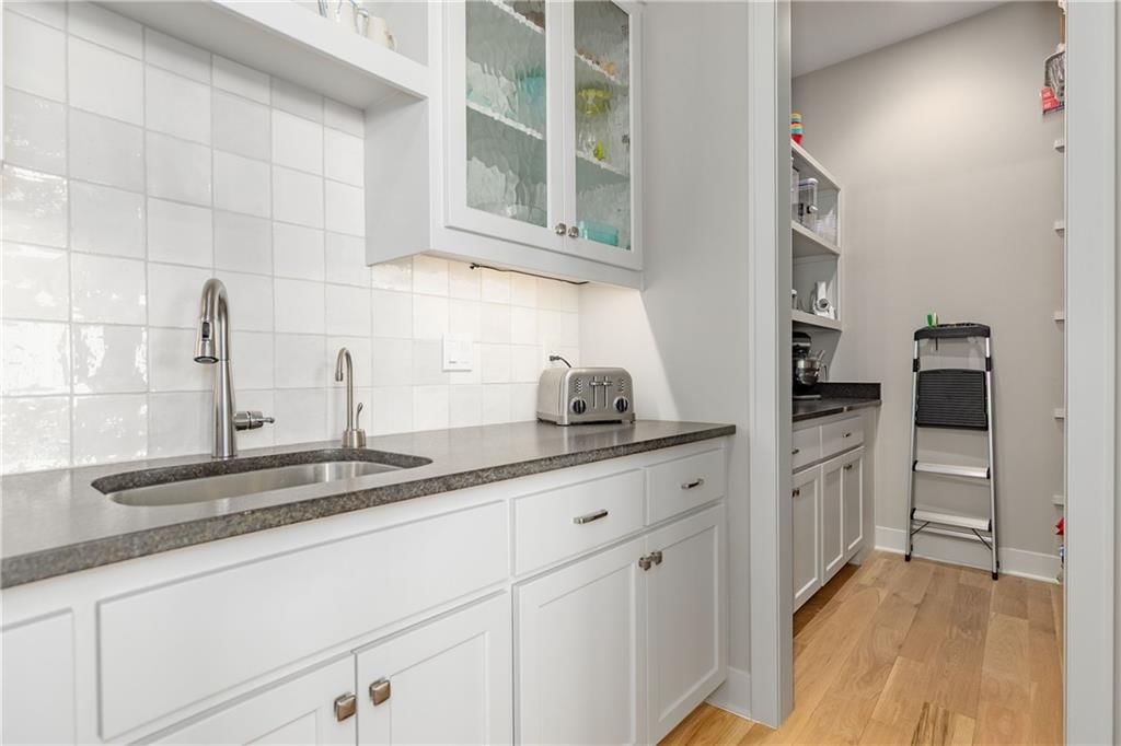 25137 W 105th Terrace — photo 21