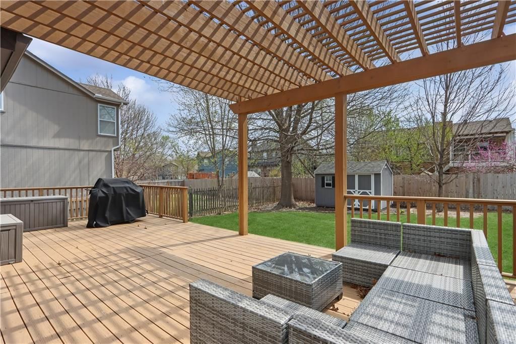 16545 W 153 Street — photo 3