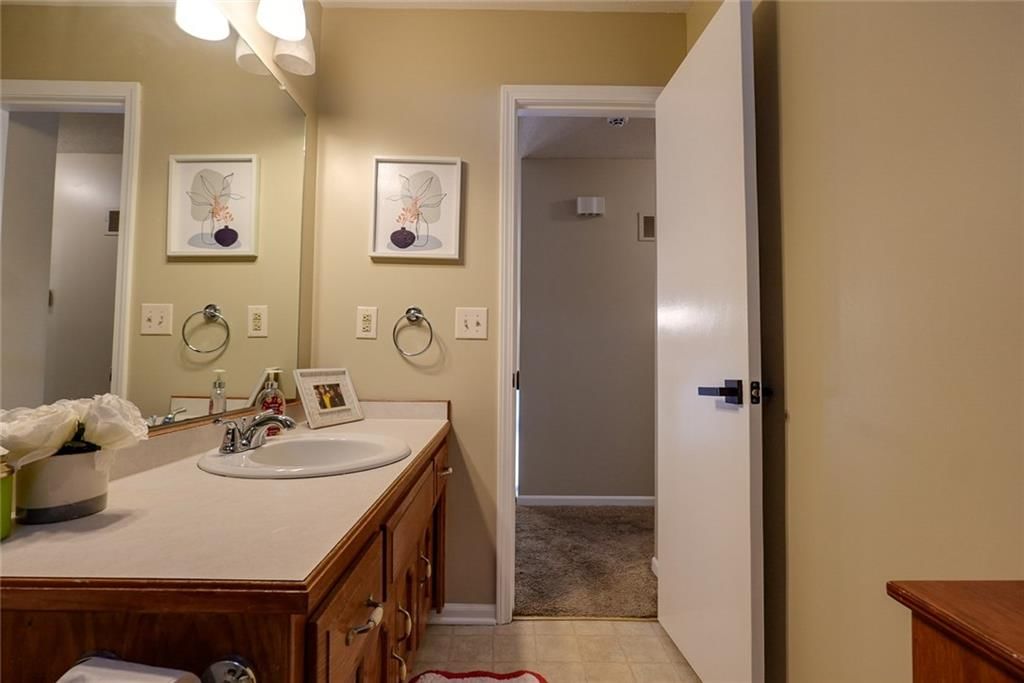 304 W Calico Drive — photo 20
