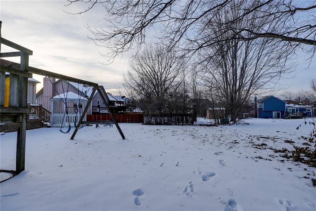 304 W Calico Drive — photo 41