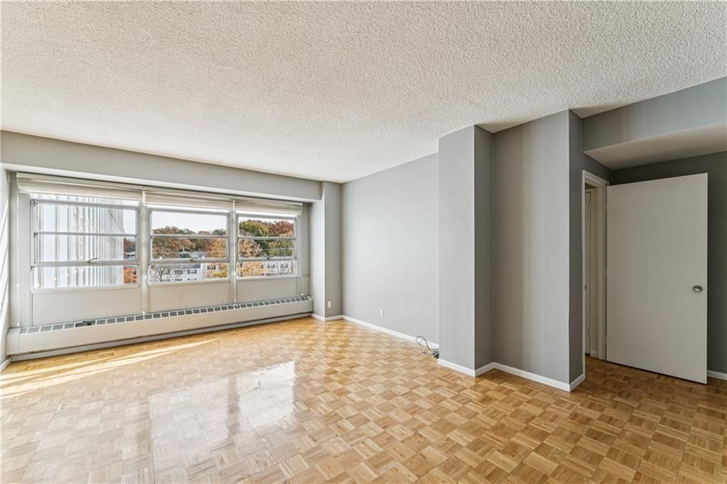333 W Meyer Boulevard — photo 6