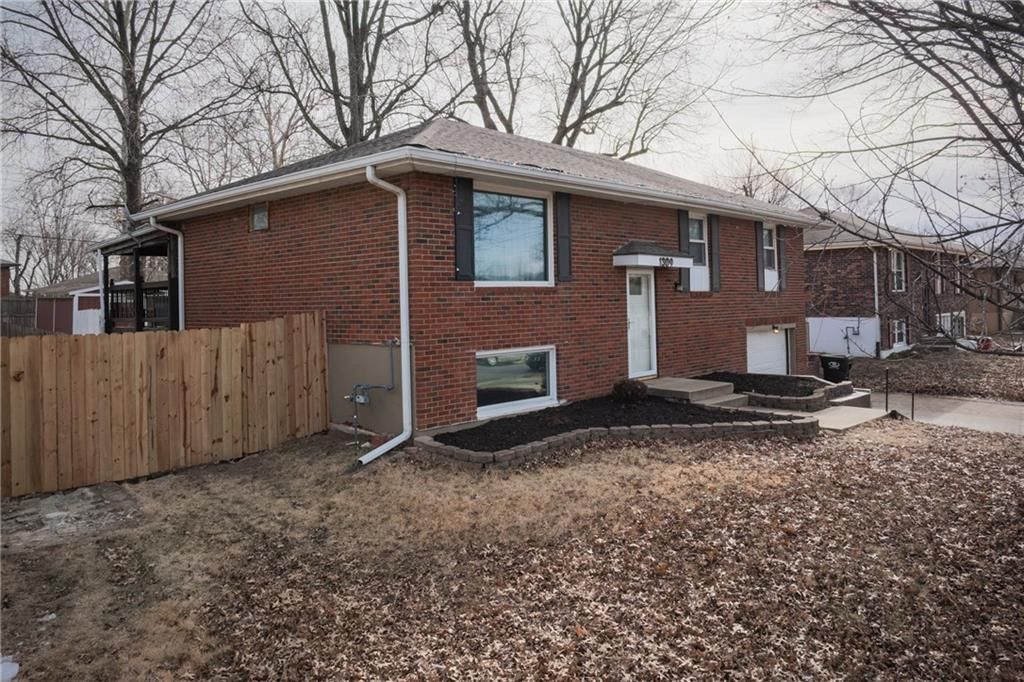 1309 S McHenry Street — photo 6