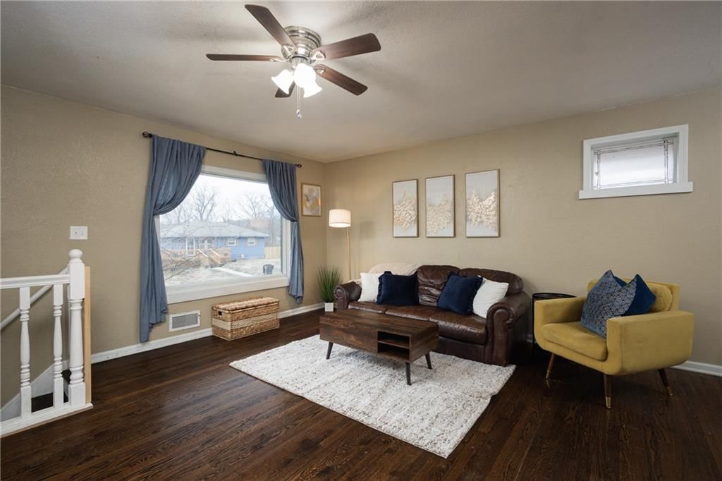 1309 S McHenry Street — photo 11