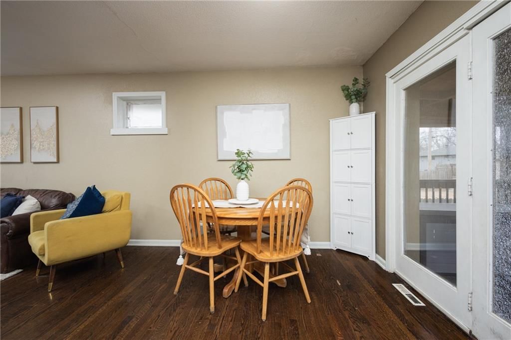 1309 S McHenry Street — photo 12