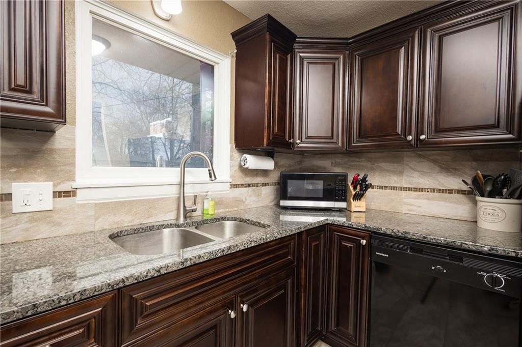 1309 S McHenry Street — photo 15
