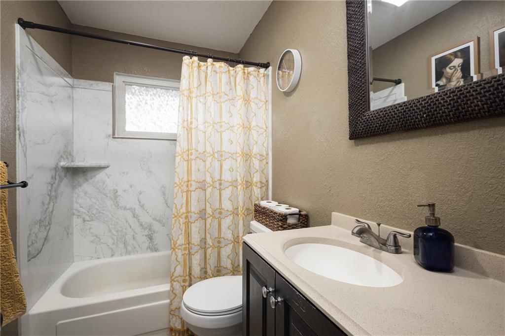 1309 S McHenry Street — photo 18