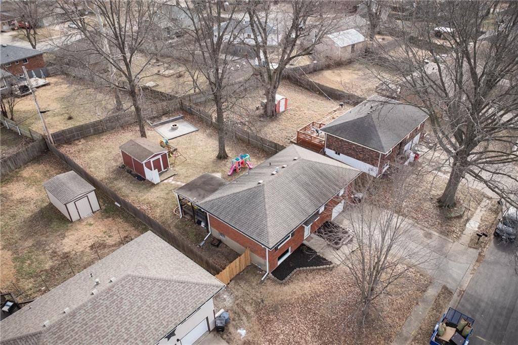 1309 S McHenry Street — photo 44