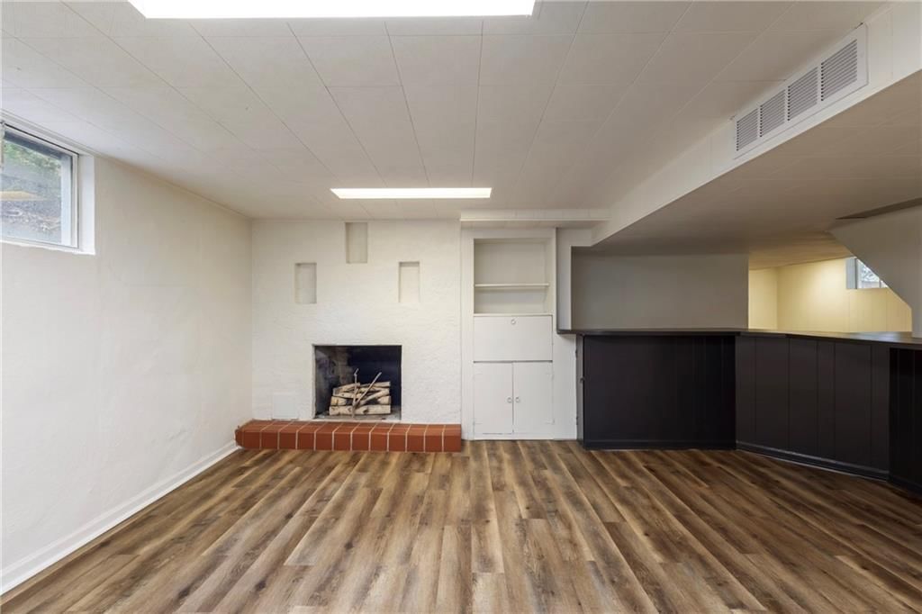 508 W 96th Terrace — photo 3