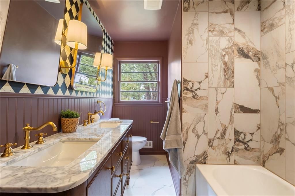 508 W 96th Terrace — photo 10