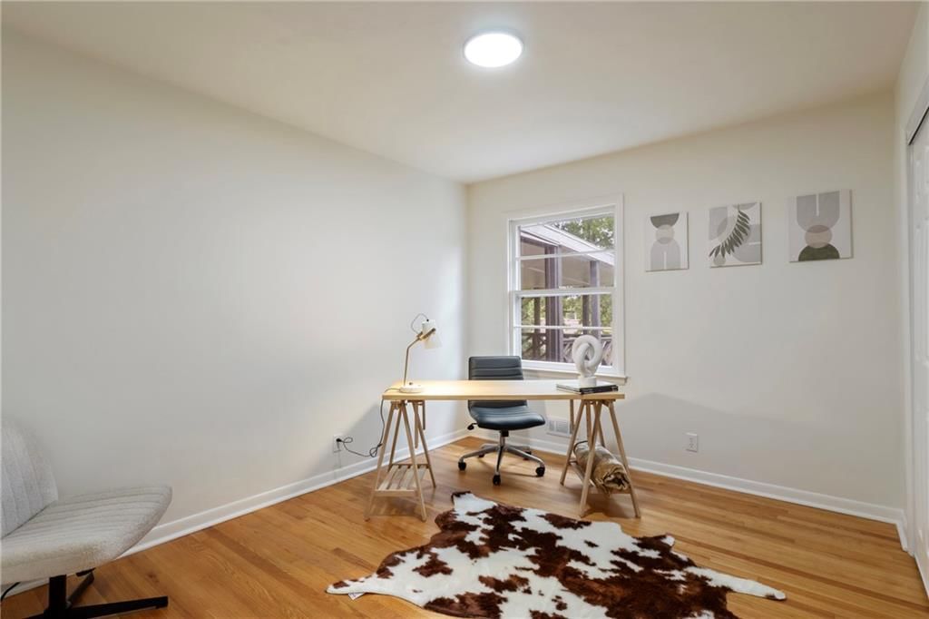 508 W 96th Terrace — photo 13