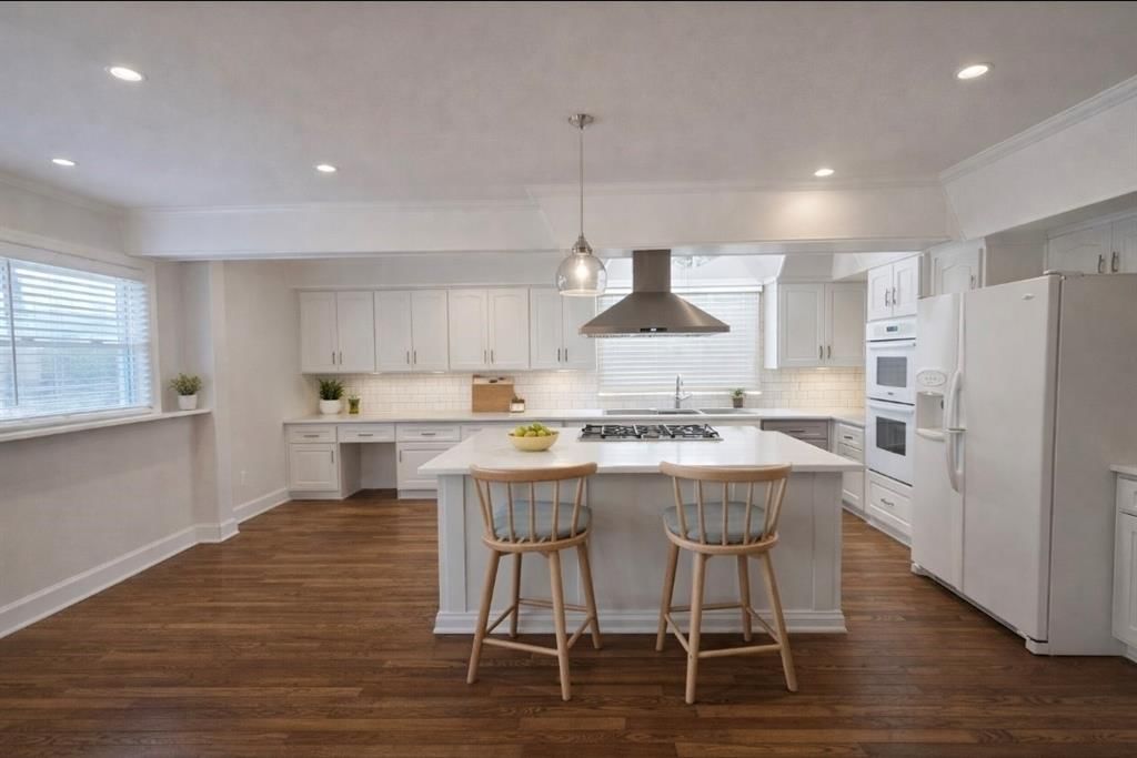 3207 Victor Street — photo 9