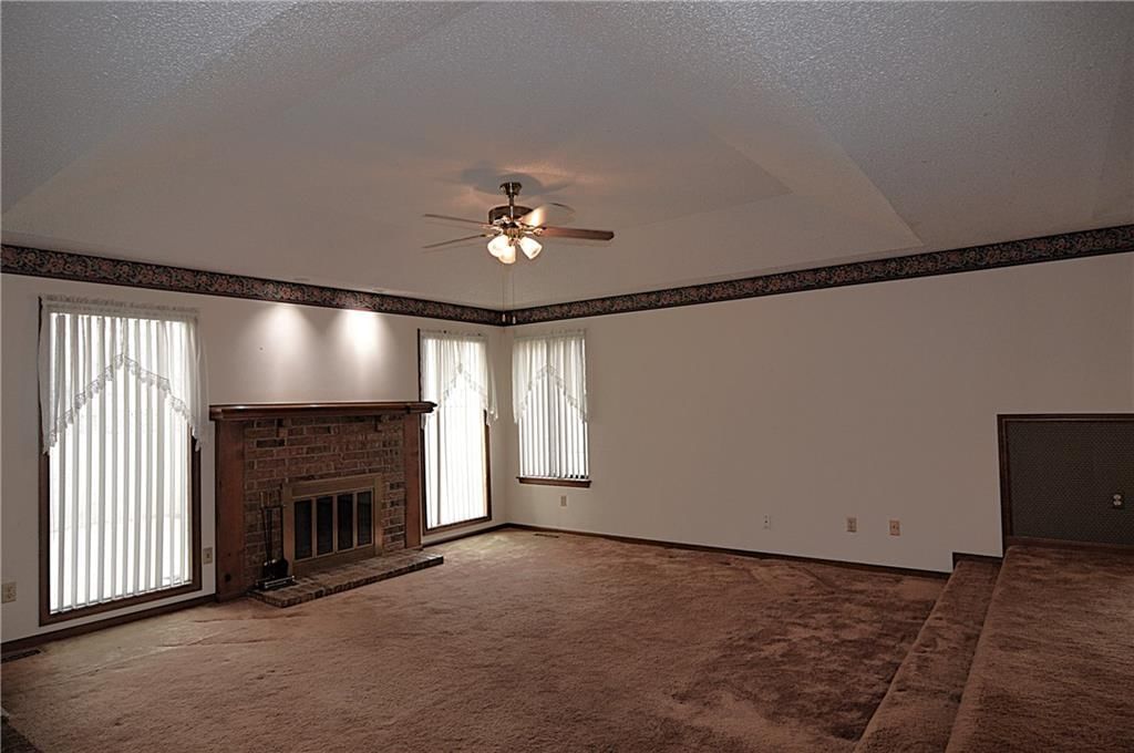 9734 Reeder Street — photo 3